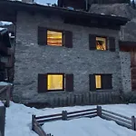 Apartment Maison Sarteur Ad Uso Turistico -vda-la Thuile- 0065 *