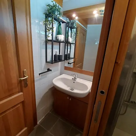 Maison Sarteur Ad Uso Turistico -vda-la Thuile- 0065 La Thuile