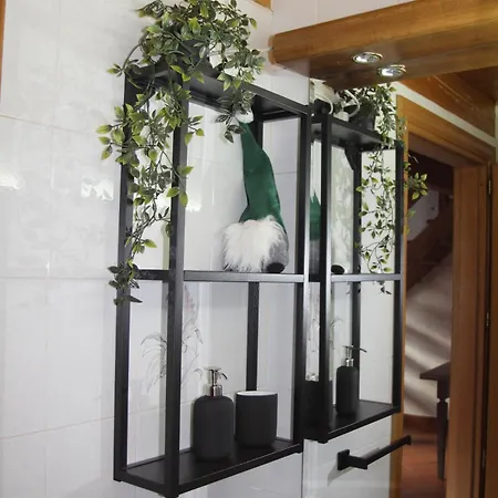 Apartment Maison Sarteur Ad Uso Turistico -vda-la Thuile- 0065 *