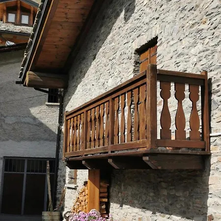 Maison Sarteur Ad Uso Turistico -vda-la Thuile- 0065