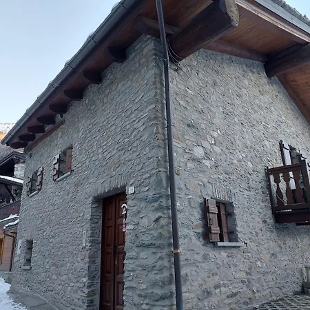 Maison Sarteur Ad Uso Turistico -vda-la Thuile- 0065 * 拉蒂勒