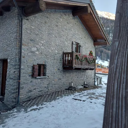 Maison Sarteur Ad Uso Turistico -vda-la Thuile- 0065