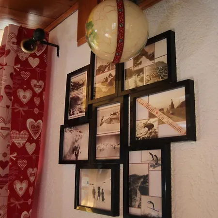 Maison Sarteur Ad Uso Turistico -vda-la Thuile- 0065 Апартаменты Ла-Тюйль